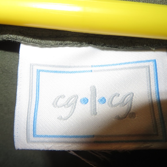Cg L Cg Olive Top - Picture 2 of 7